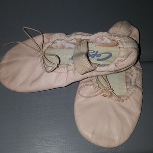 Children's ballet slippers